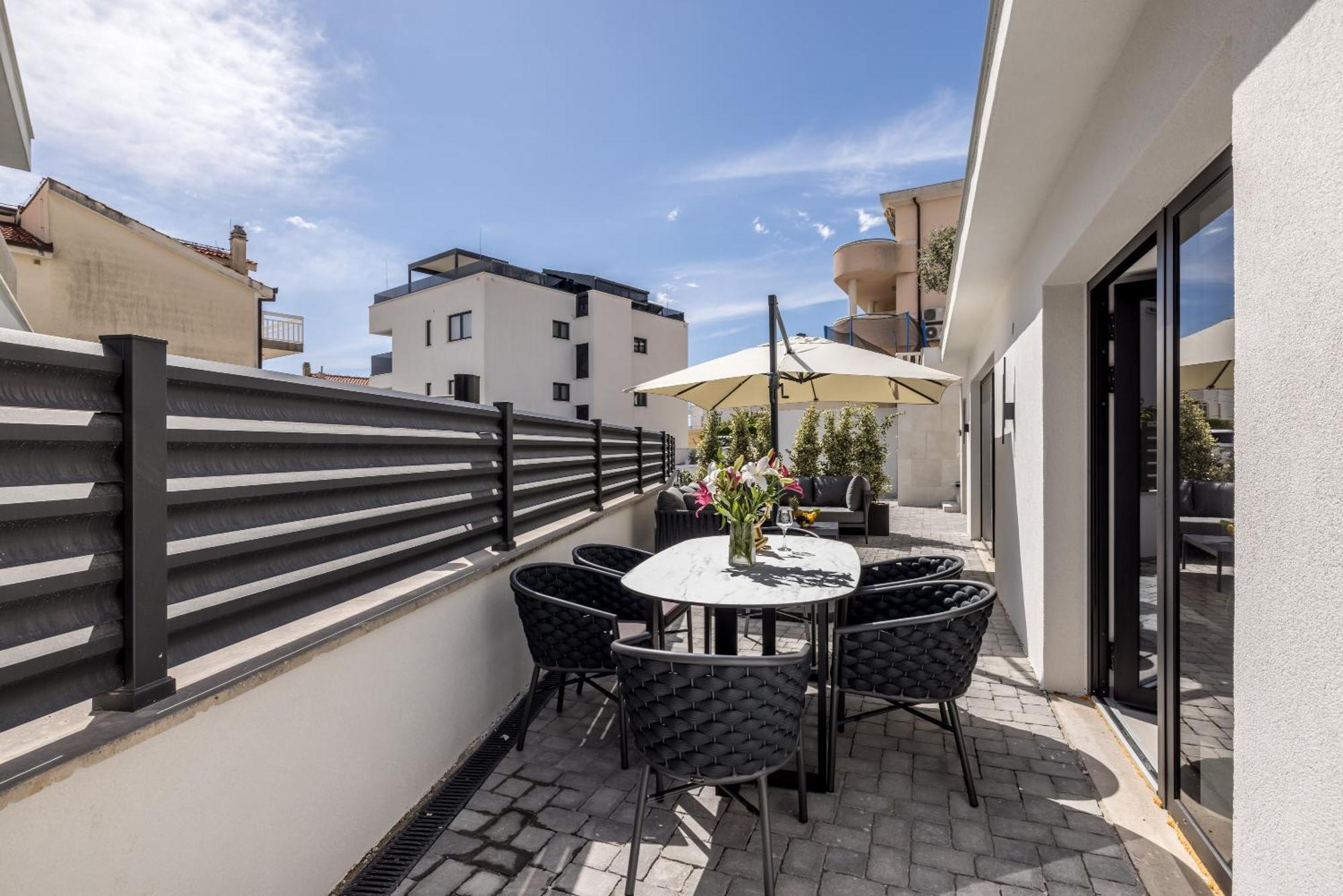 Apartment Sara Trogir Eksteriør bilde